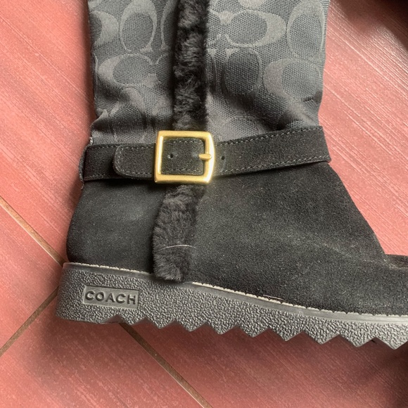 Coach suede Deeann signature boots - Picture 7 of 9